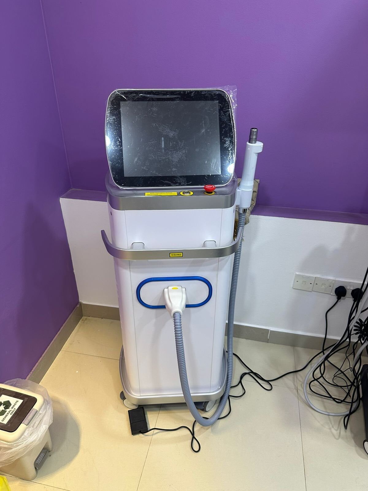 Clinics for sales - Image 1