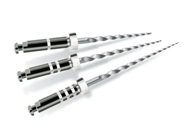 Set of three specialized rotary endodontic files for root canal preparation